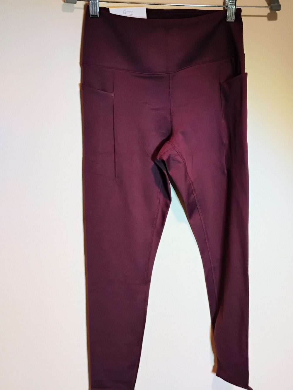 Danskin Burgandy High-Waist Leggings with Side Pockets Size S